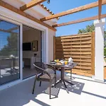 Fragos Garden